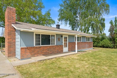 13701DouglasRd-4