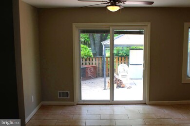 117 Gibbons Blvd, Cockeysville, MD 21030 - photo 6