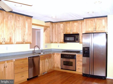 3505 Waverly Dr, Fredericksburg, VA 22407 - photo 6