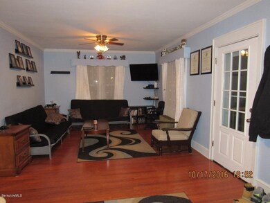 63 Essex St, Pittsfield, MA 01201 - photo 6