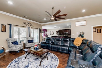 4843 Knight Dr, Zachary, LA 70791 - photo 4