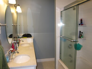 Bathroom Unit 401