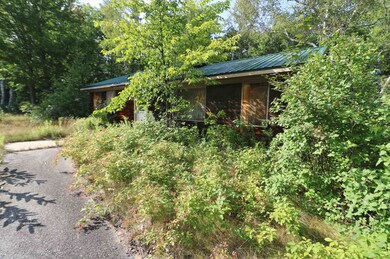 835 U S Route 2, Shelburne, NH 03581 - photo 6