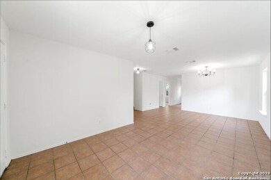 10743 Judie Allen, San Antonio, TX 78254 - photo 2
