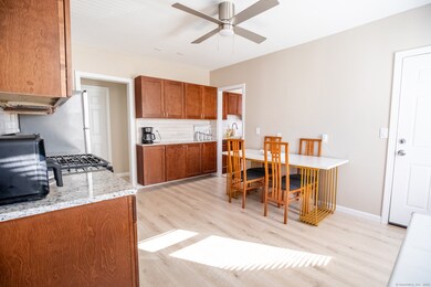 49 Woodland St, New Britain, CT 06051 - photo 3