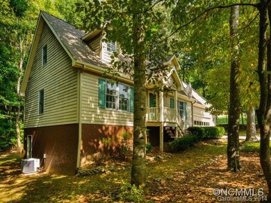 3 Levels w/ Walk Out Basement
