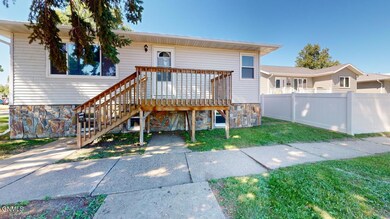 611-Ninth-Ave-SW-Photo-1