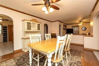 1005 W 6th St S, Newton, IA 50208 - photo 5