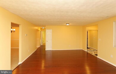 8817 Winterbrook Rd, Randallstown, MD 21133 - photo 5