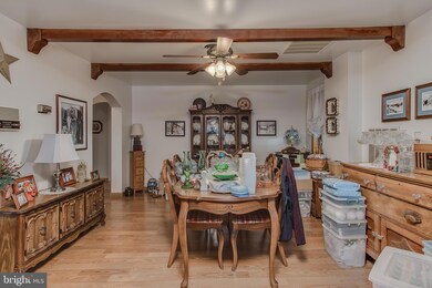 215 W Potomac St unit 2, Brunswick, MD 21716 - photo 3