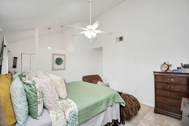 8418 Lettie St, Houston, TX 77075 - photo 7