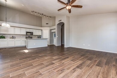 2 open floor plan