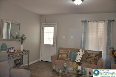 939 S Filmore St, Allentown, PA 18103 - photo 4