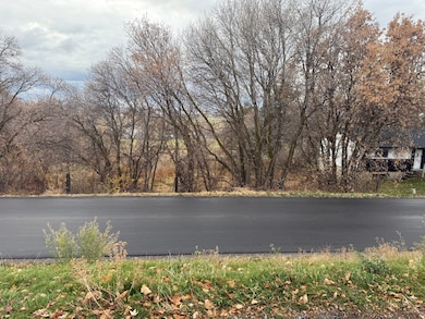 351 N 600 E unit 3, Hyrum, UT 84319 - photo 2