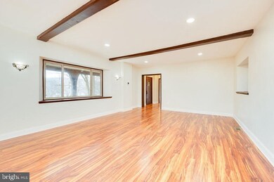 1619 Eckert Ave, Reading, PA 19602 - photo 5