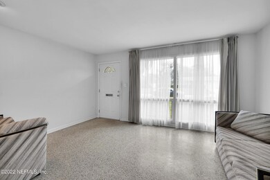 723 Montego rd w web MLS_007