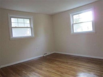 90 Mokema Ave, Waltham, MA 02451 - photo 6