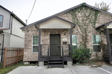 2523 Kirk St unit A, Houston, TX 77026 - photo 2