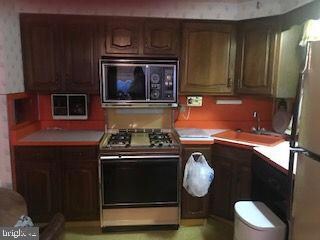 404 S Central Blvd, Broomall, PA 19008 - photo 3