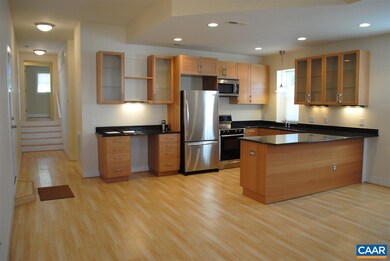 316 7th St SW unit B, Charlottesville, VA 22903 - photo 7