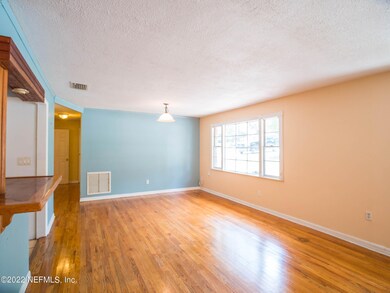 7905 Galveston Ave, Jacksonville, FL 32211 - photo 5