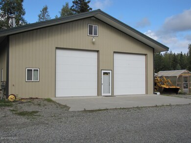 shop pole building