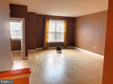 9156 Marlove Oaks Ln, Owings Mills, MD 21117 - photo 2