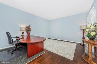 100 Cumberland Ct, Frederick, MD 21702 - photo 2