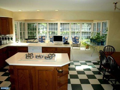 303 Sandcastle Ln, Bryn Mawr, PA 19010 - photo 6