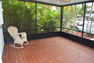 Screened Lanai, Waterside