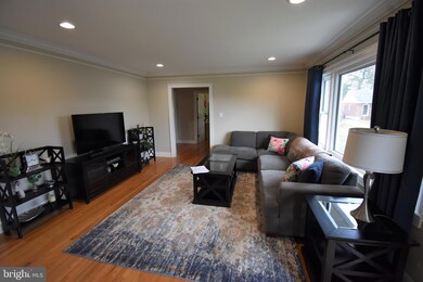 2 Glover Cir, Wilmington, DE 19804 - photo 4