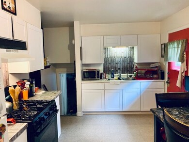 3300 Maple Ln, Hazel Crest, IL 60429 - photo 3