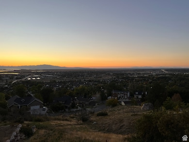 431 E Greystone Dr, Farmington, UT 84025 - photo 3