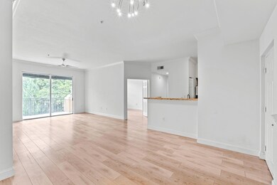 11770 Saint Andrews Place unit 307, Wellington, FL 33414 - photo 6