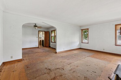 1463 Mcafee St, Saint Paul, MN 55106 - photo 4