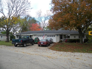 906 David St, Antioch, IL 60002 - photo 3