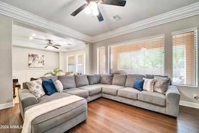 40202 N Oakhurst Ct-9