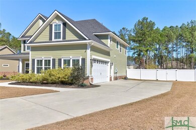 Oversized 2 Car Side Entry Garage ~ Tons of Room F