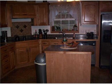 Kitchen Gorgeous cupboards