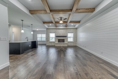 114 Kathy Stephens Ave, Springtown, TX 76082 - photo 7