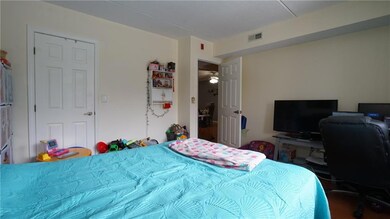 650 E Greenwich Ave unit 3-202, West Warwick, RI 02893 - photo 5
