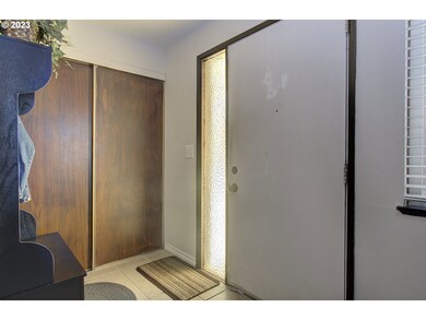 Entrance/Foyer