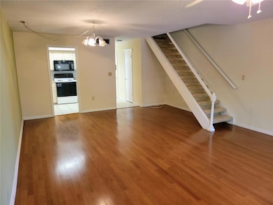 1635 58th Terrace S unit 4, Saint Petersburg, FL 33712 - photo 6