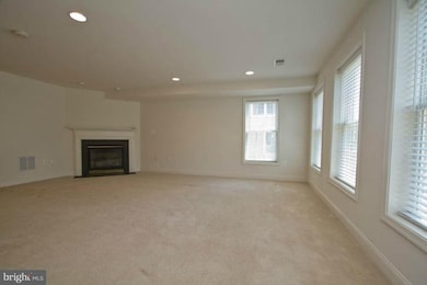 25835 Mews Terrace, Chantilly, VA 20152 - photo 2