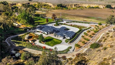 31615 Live Oak Canyon Rd, Redlands, CA 92373 - photo 5