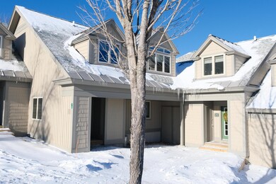 75 Alpine Way unit C2, Ludlow, VT 05149 - photo 2