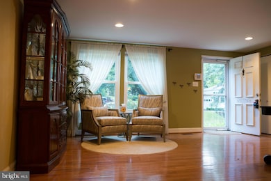 9362 Gentle Way, Columbia, MD 21045 - photo 4