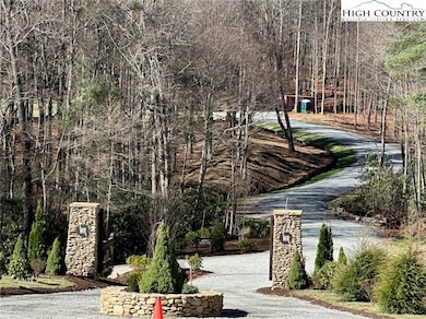 84 Wilderness Reserve Pkwy, Deep Gap, NC 28618 - photo 6