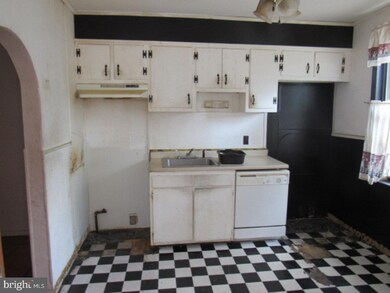 1816 Woodlynne Ave, Oaklyn, NJ 08107 - photo 2