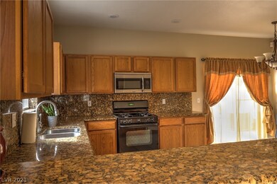 The Granite backsplash makes a wonderful finishing